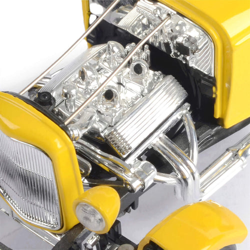Daniel Steiger 1932 Ford 5-Window Roadster - Yellow