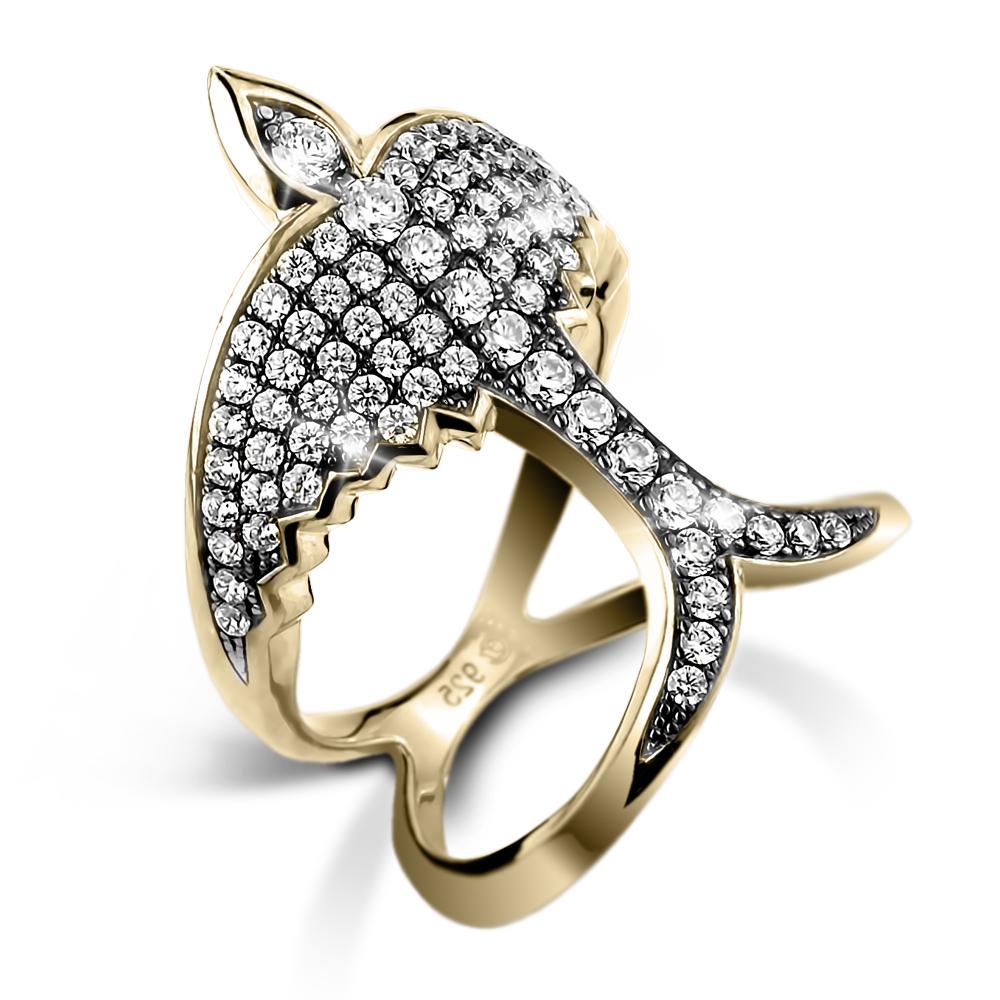 Swallows Return Gold Ring crafted from sterling silver with gold plating, featuring intricate crystal accents in a unique swallow design for women’s jewelry.